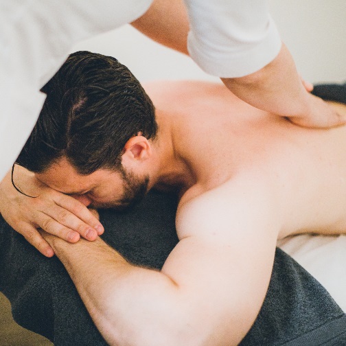 Мужской массаж спины